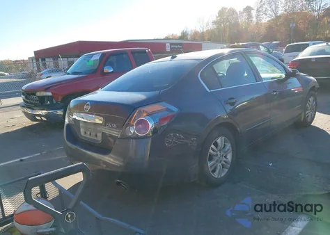 2010 Nissan Altima 2.5 S z USA, uszkodzony, nr VIN 1N4AL2AP4AN547074